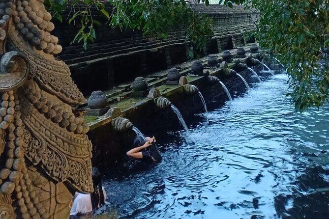 Sacred spring fountains at Tirta Empul in Bali